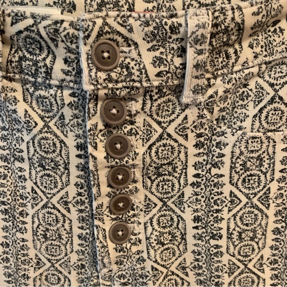 Pilcro Anthropologie Corduroy Pants/Size 27 - Picture 4 of 13